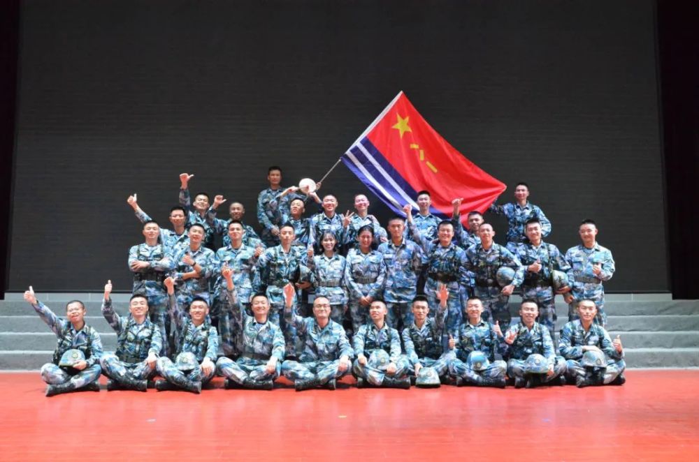 希腊国家队备战强敌，力争斗志昂扬取胜的简单介绍