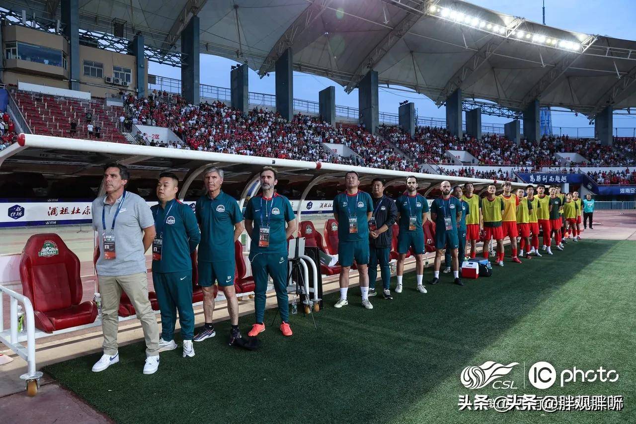 开云体育网页版入口-球队实力逐渐增强，取得连续胜利