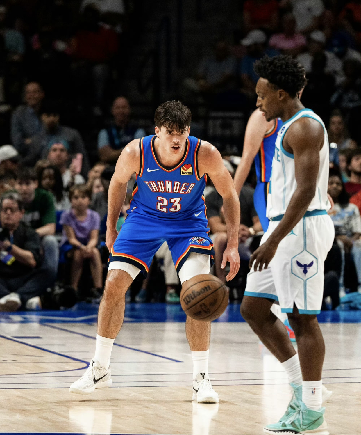 开云体育网页版-包含黄蜂加时险胜老鹰，沃克率队逆袭取胜的词条